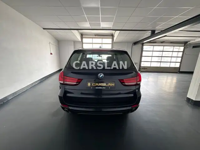 BMW X5 view 14