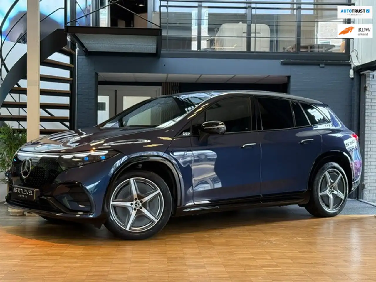 Mercedes-Benz Eqs Suv