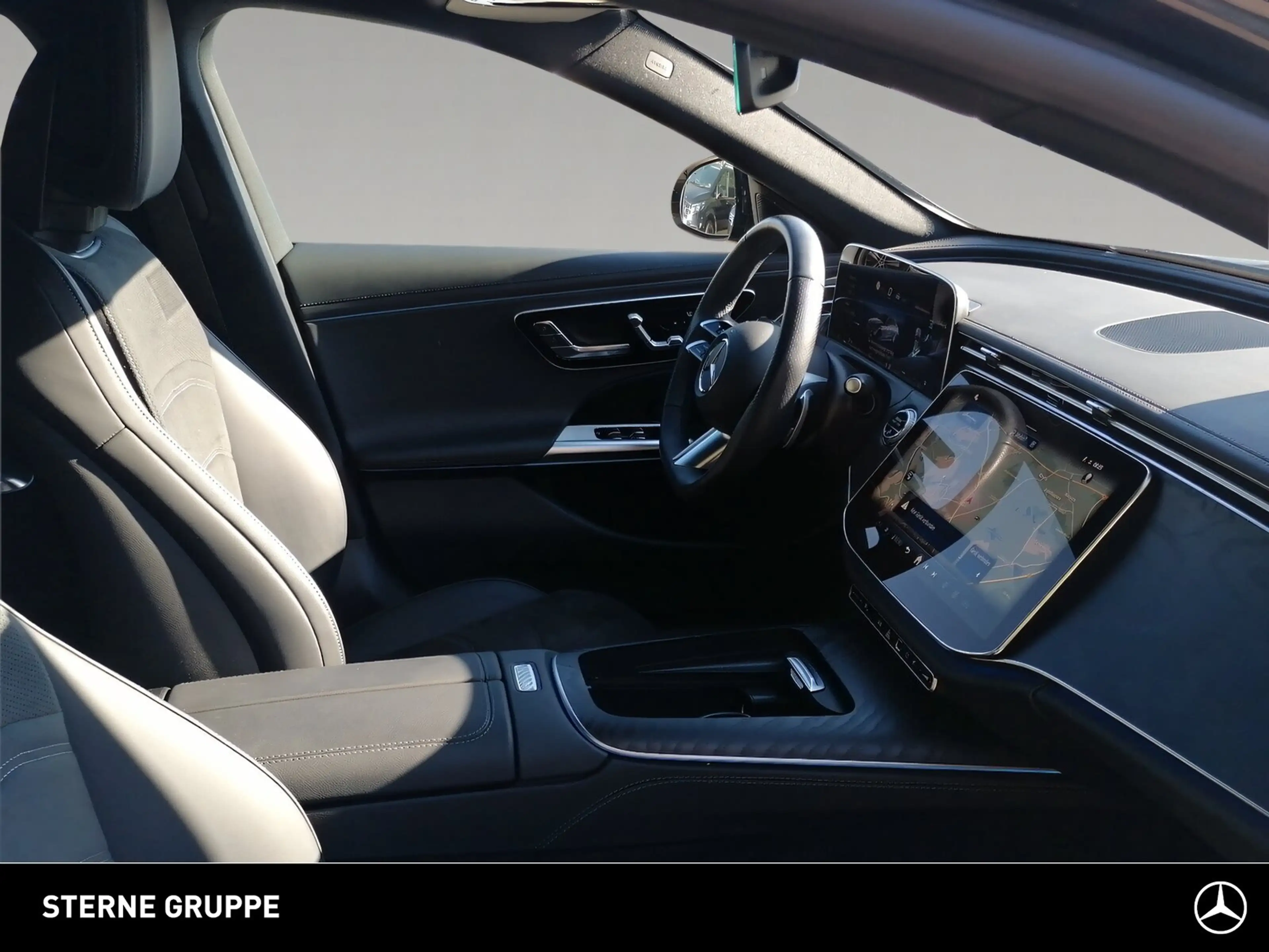 Mercedes-Benz E 450 E 450 d 4M AMG NIGHT AHK Dist Mem 360 Ambi+ Keyl — photo 10