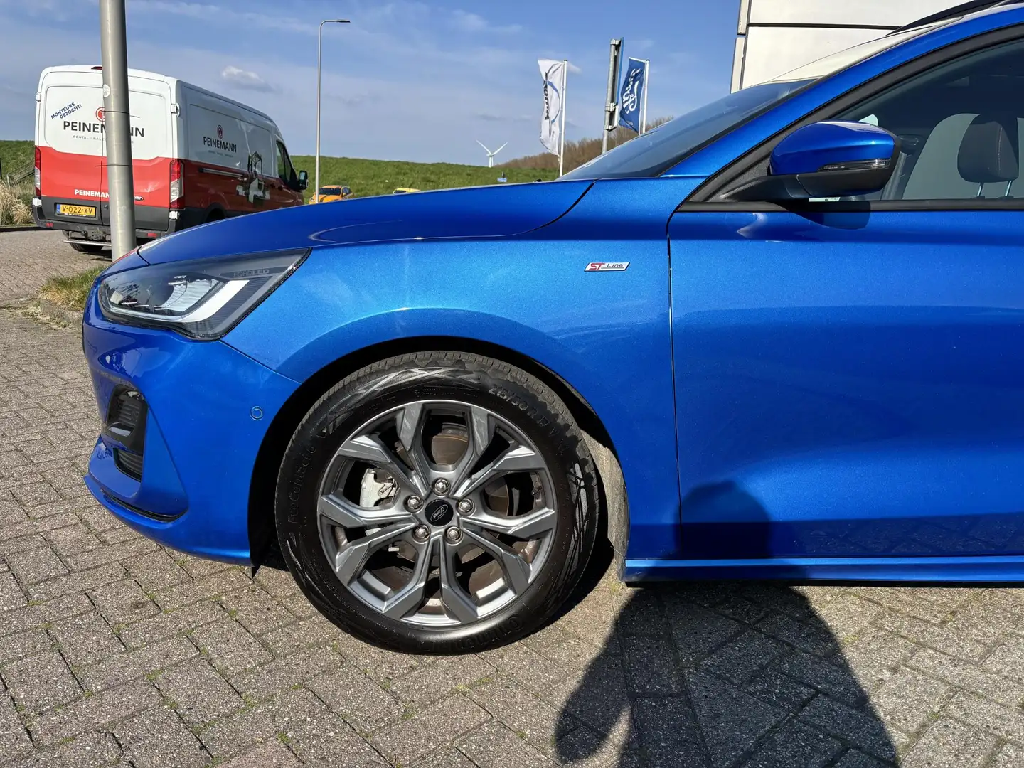 Ford Focus Wagon ST-Line 1.0 ECOboost Hybrid 155pk PowerShift Bleu - 2
