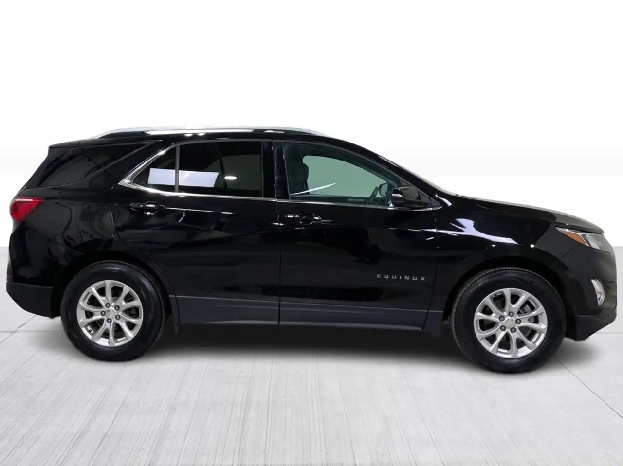 Chevrolet Equinox снимка Chevrolet Equinox