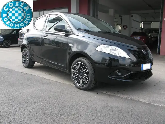 Lancia Ypsilon Ypsilon 1.0 FireFly 5 porte S&S Hybrid Ecochic Gol
