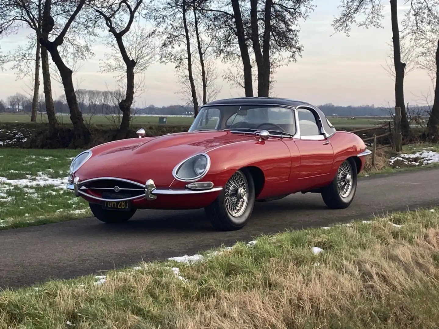 Jaguar E-Type Series 1 (Only 30.000 km!) Red - 1