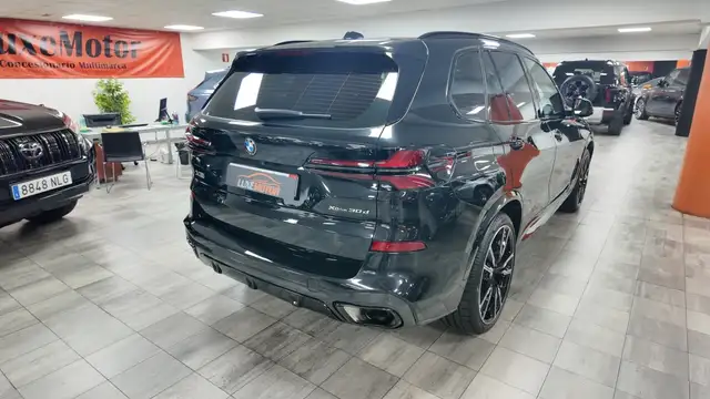 BMW X5 view 6