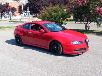 GT 2.0 jts Distinctive