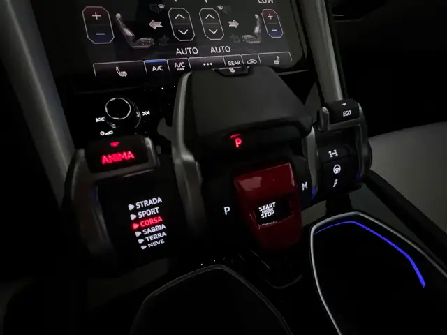 Lamborghini Urus view 9