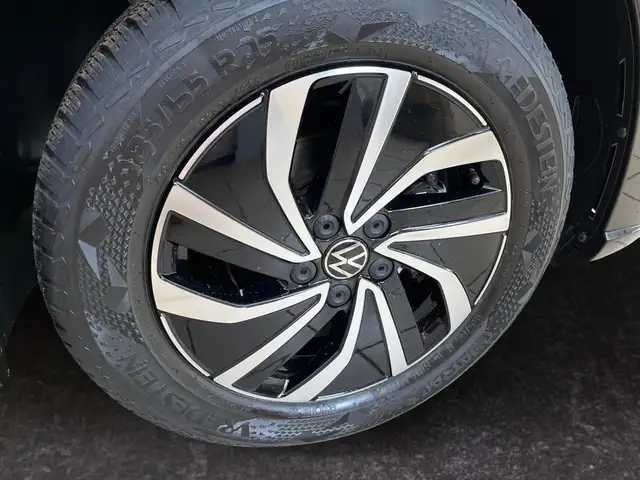 Volkswagen Polo view 15