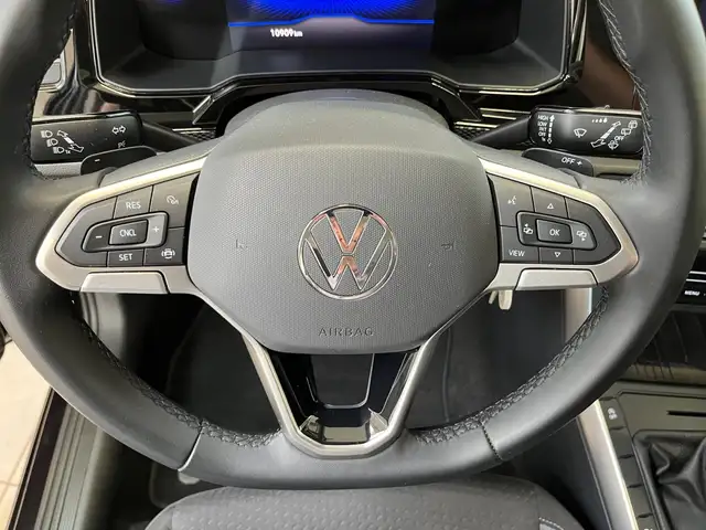 Volkswagen Polo view 17