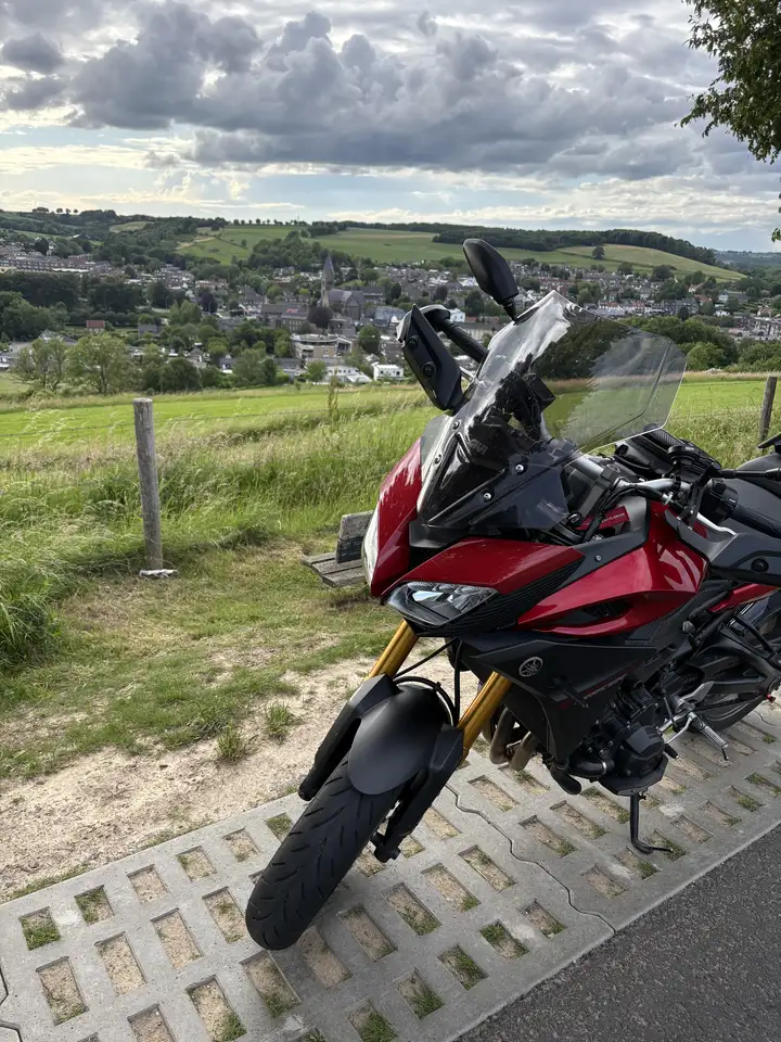 Yamaha Tracer 900