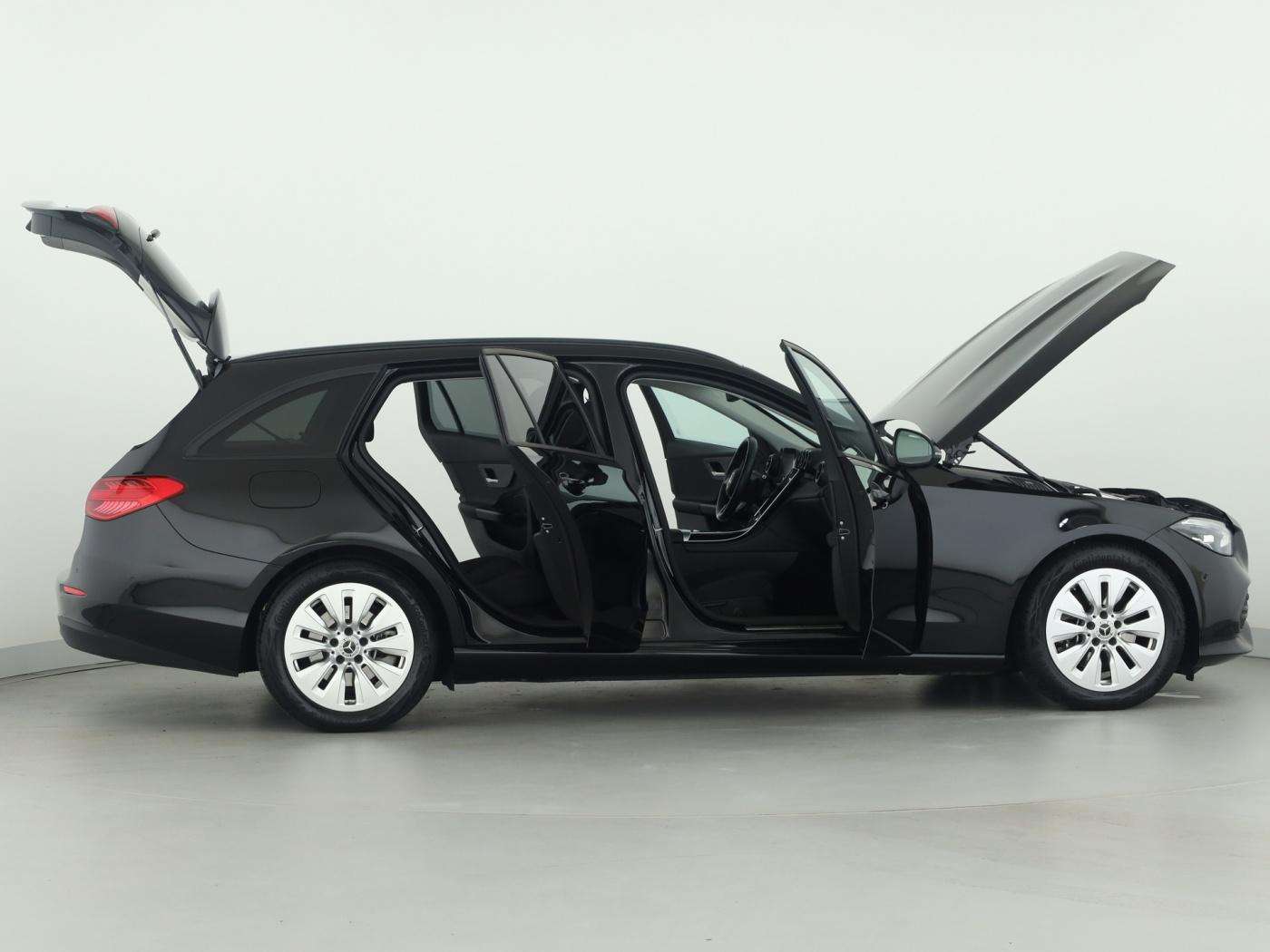 Mercedes-Benz C 220