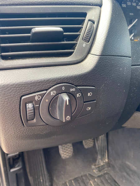 BMW X1 xDrive 20 i — photo 8