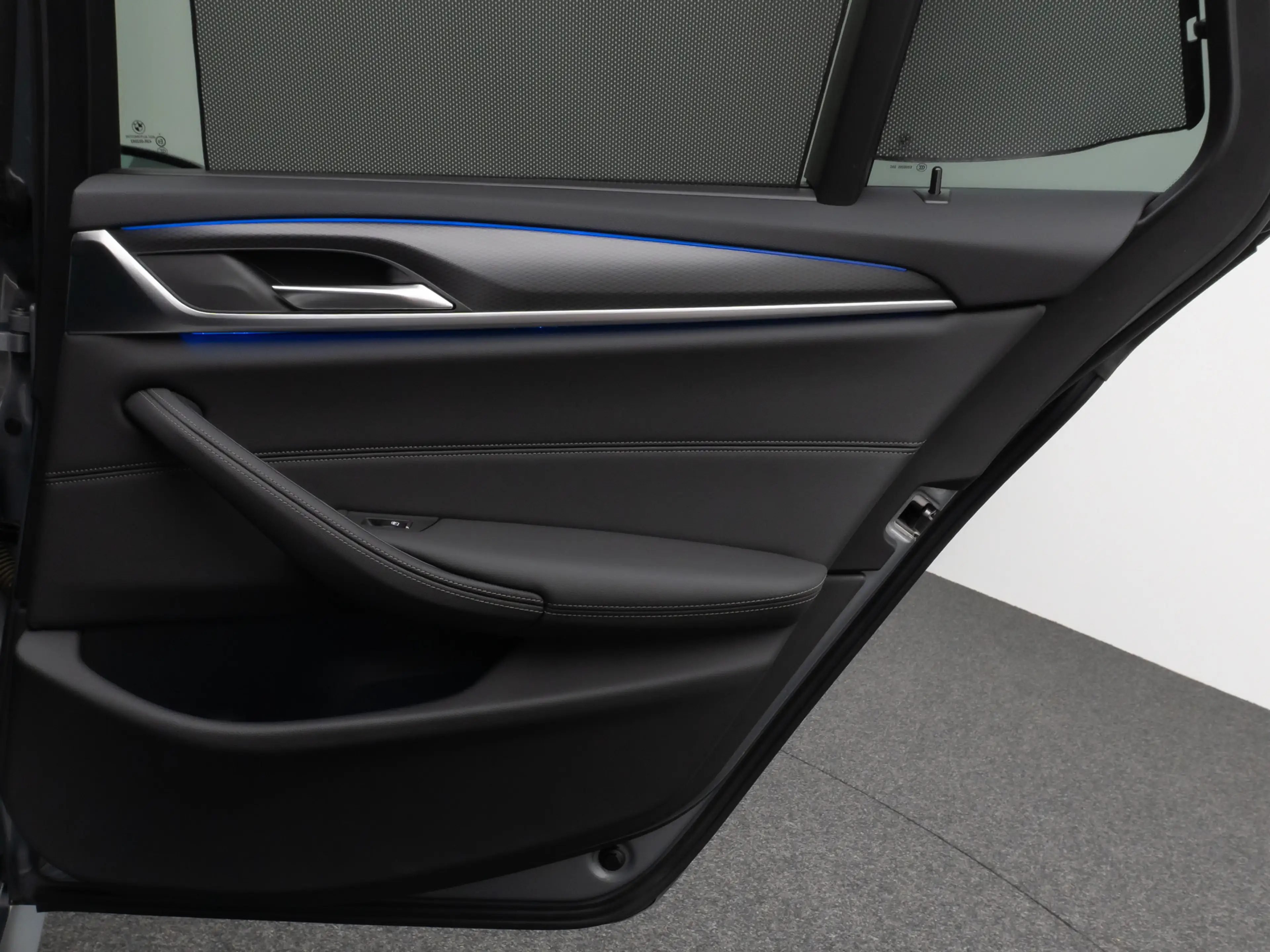 BMW 530 M Sport Pro Kamera Laser HUD HiFi DAB — photo 32