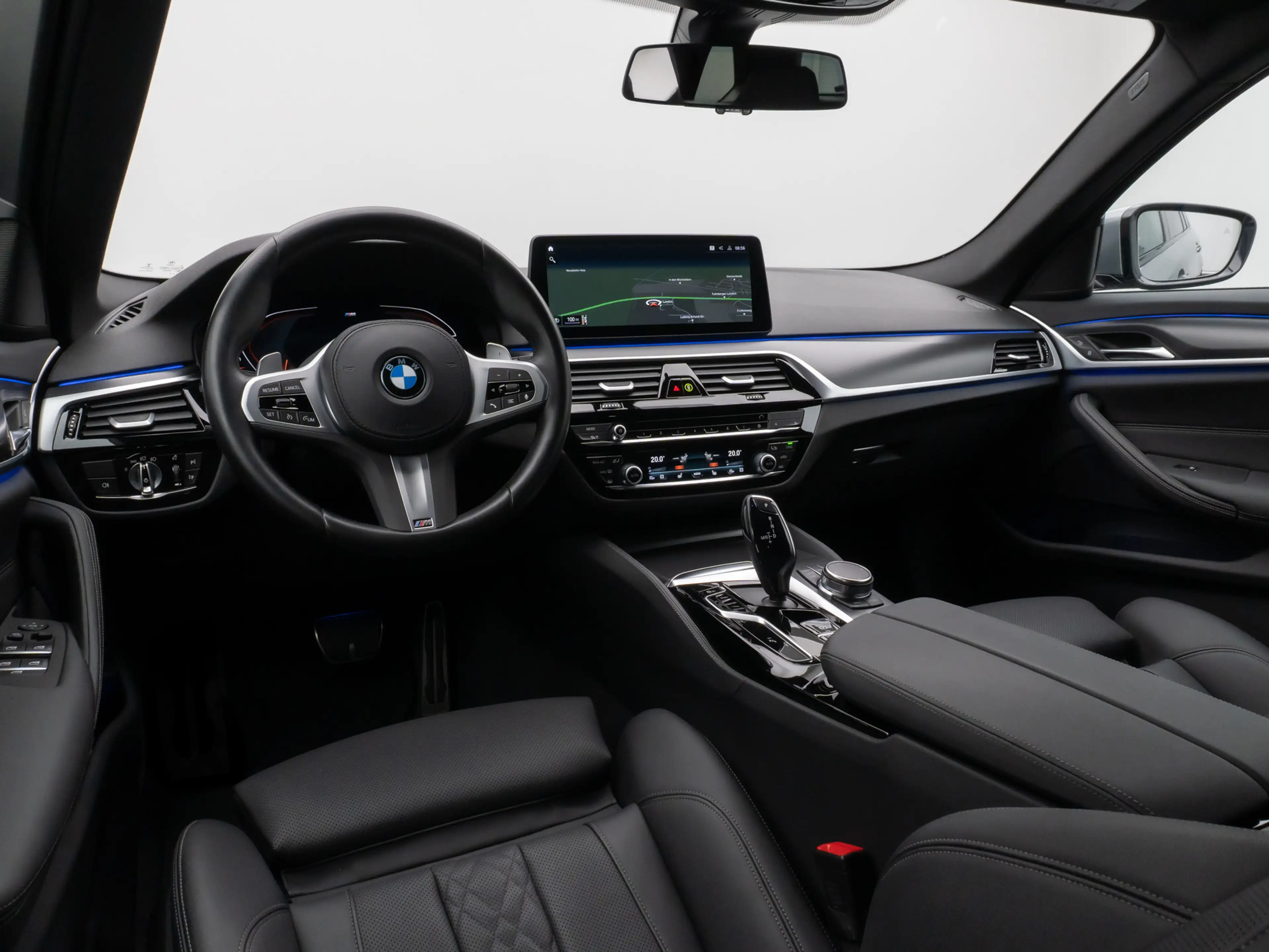 BMW 530 M Sport Pro Kamera Laser HUD HiFi DAB — photo 38