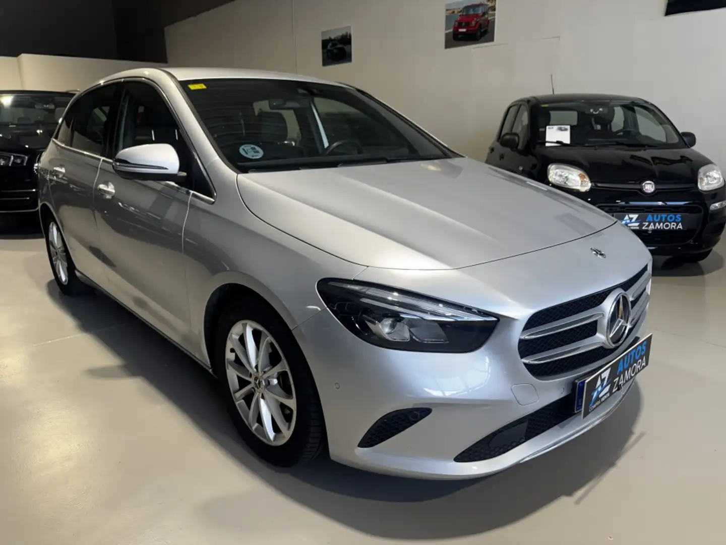 Mercedes-Benz B 180 180d Gris - 1