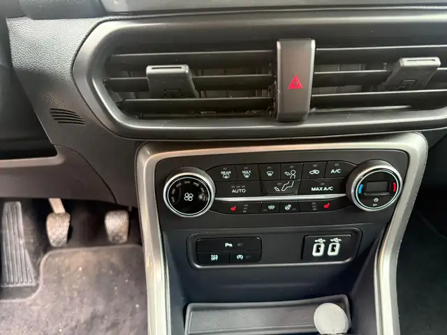 Ford Ecosport view 10