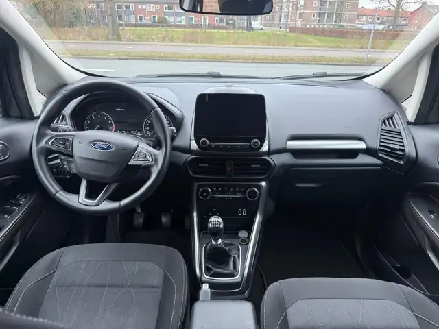 Ford Ecosport view 2