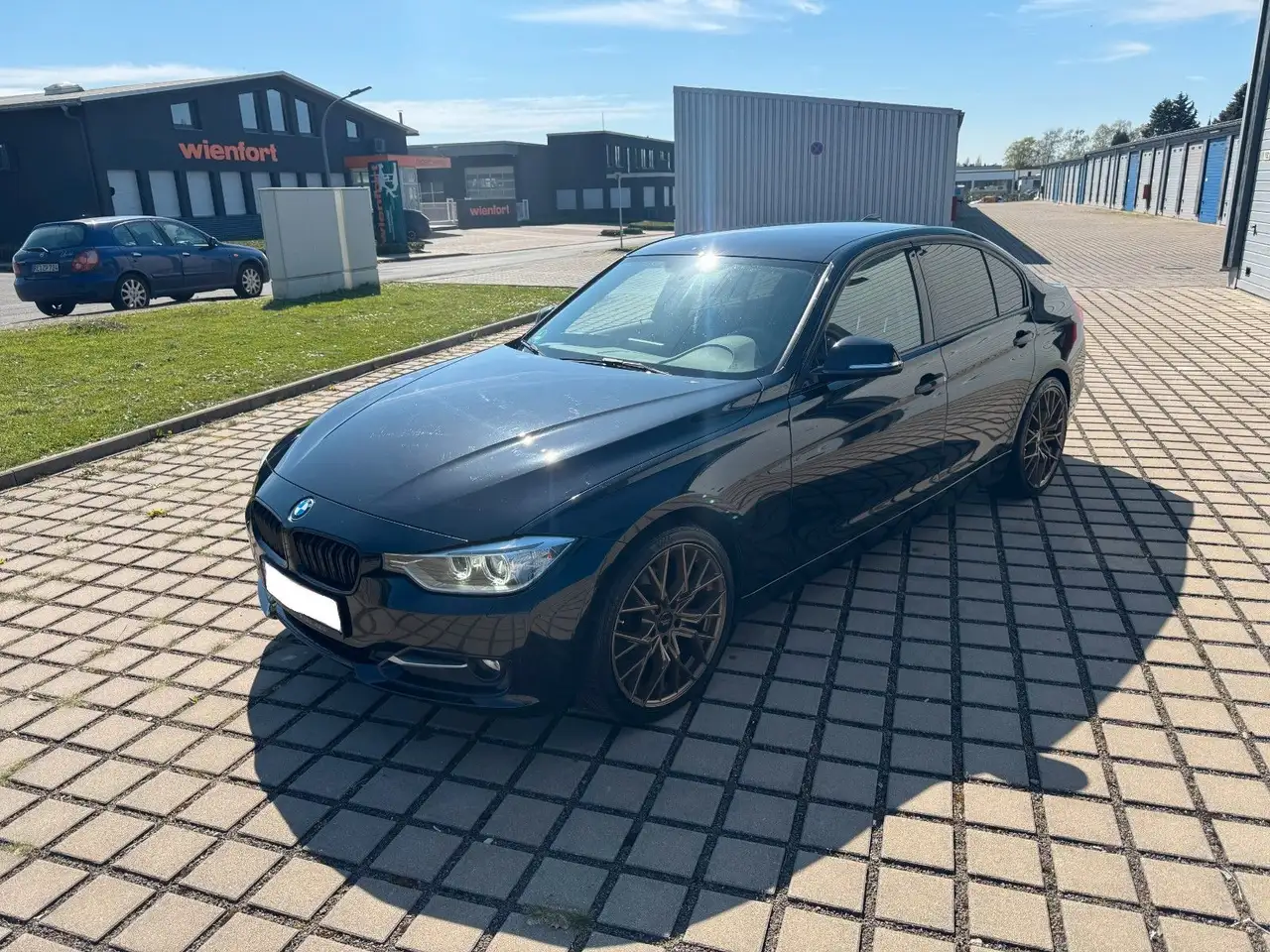 BMW 318