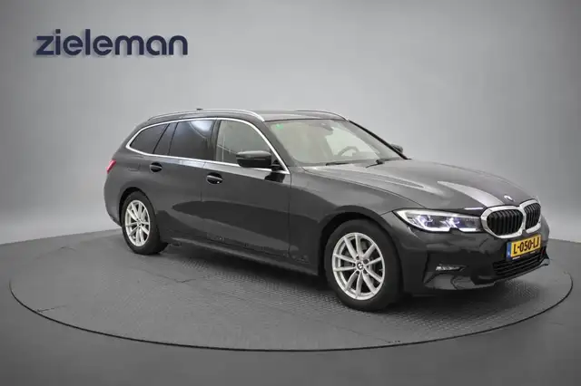 2021 BMW 3 Series in Black for sale