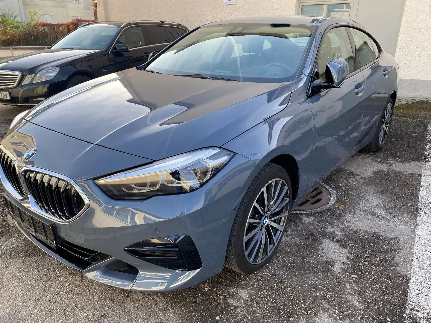 BMW 220i Gran Coupé Sport Line Leder,Head Up, Kamera Grau - 1