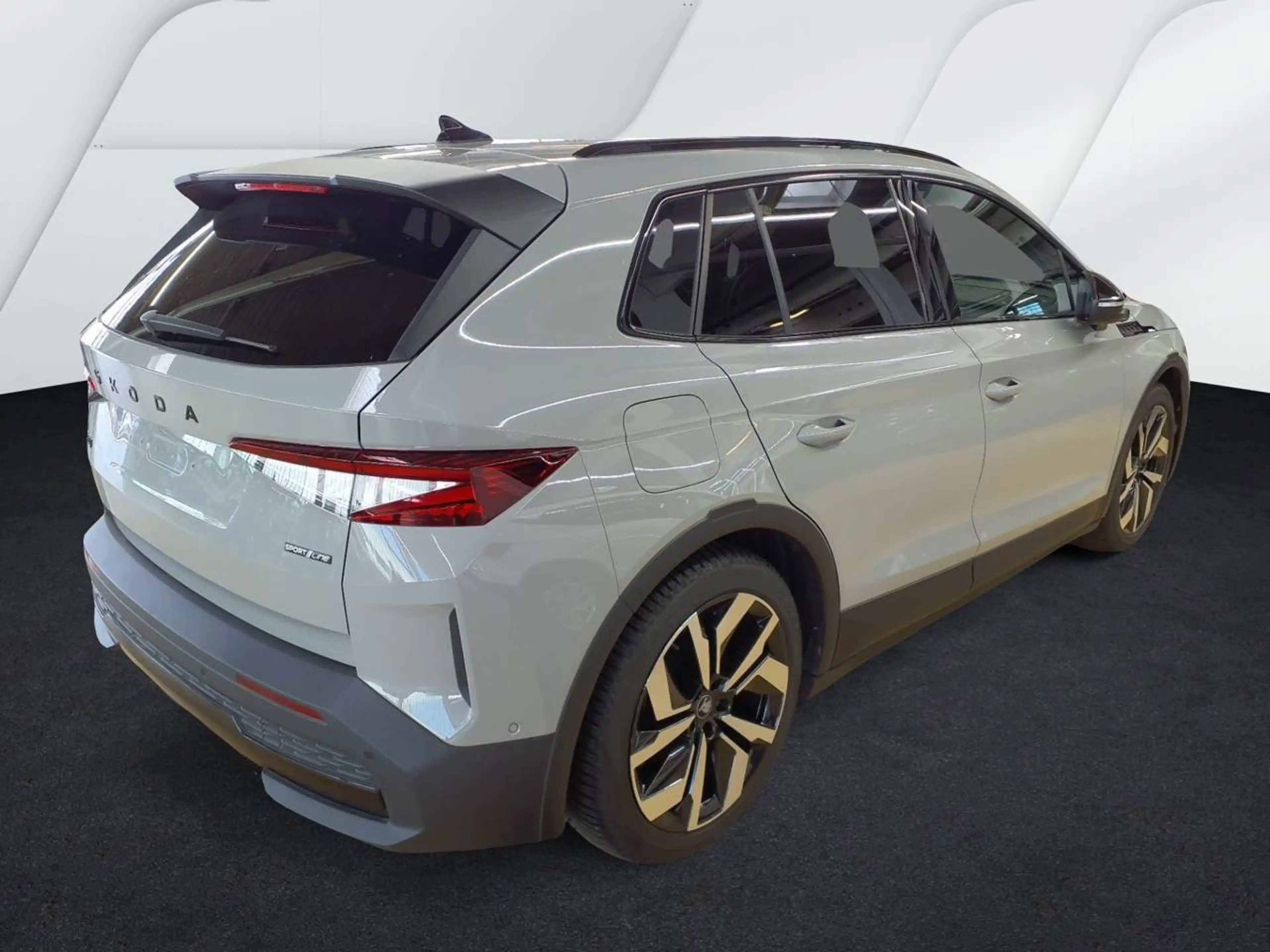 Skoda Elroq 85 iV SPORTLINE*WÄRMEPUMPE*AHK*MATRIX*HUD* — photo 2