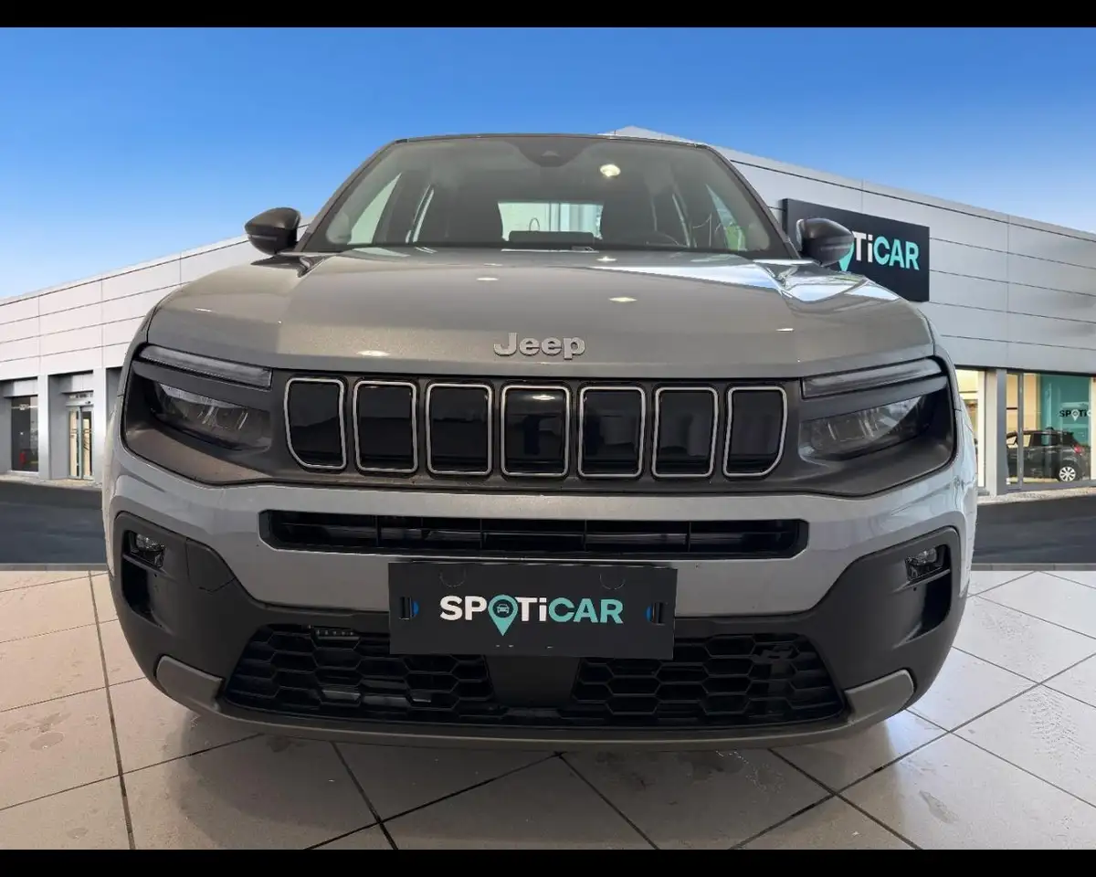 Jeep Avenger 1.2 Turbo e-Hybrid MHEV Longitude 8