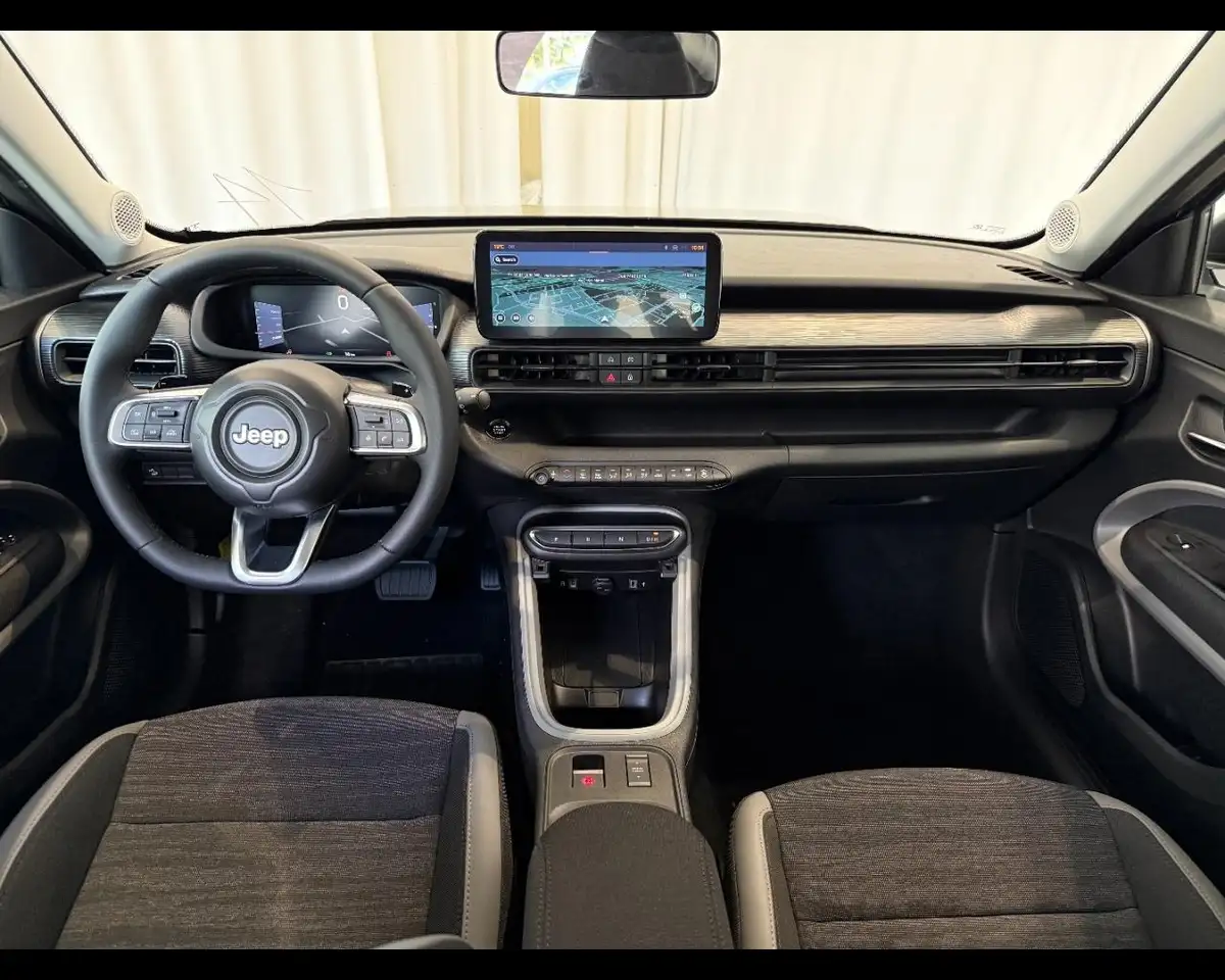 Jeep Avenger 1.2 Turbo e-Hybrid MHEV Longitude 14