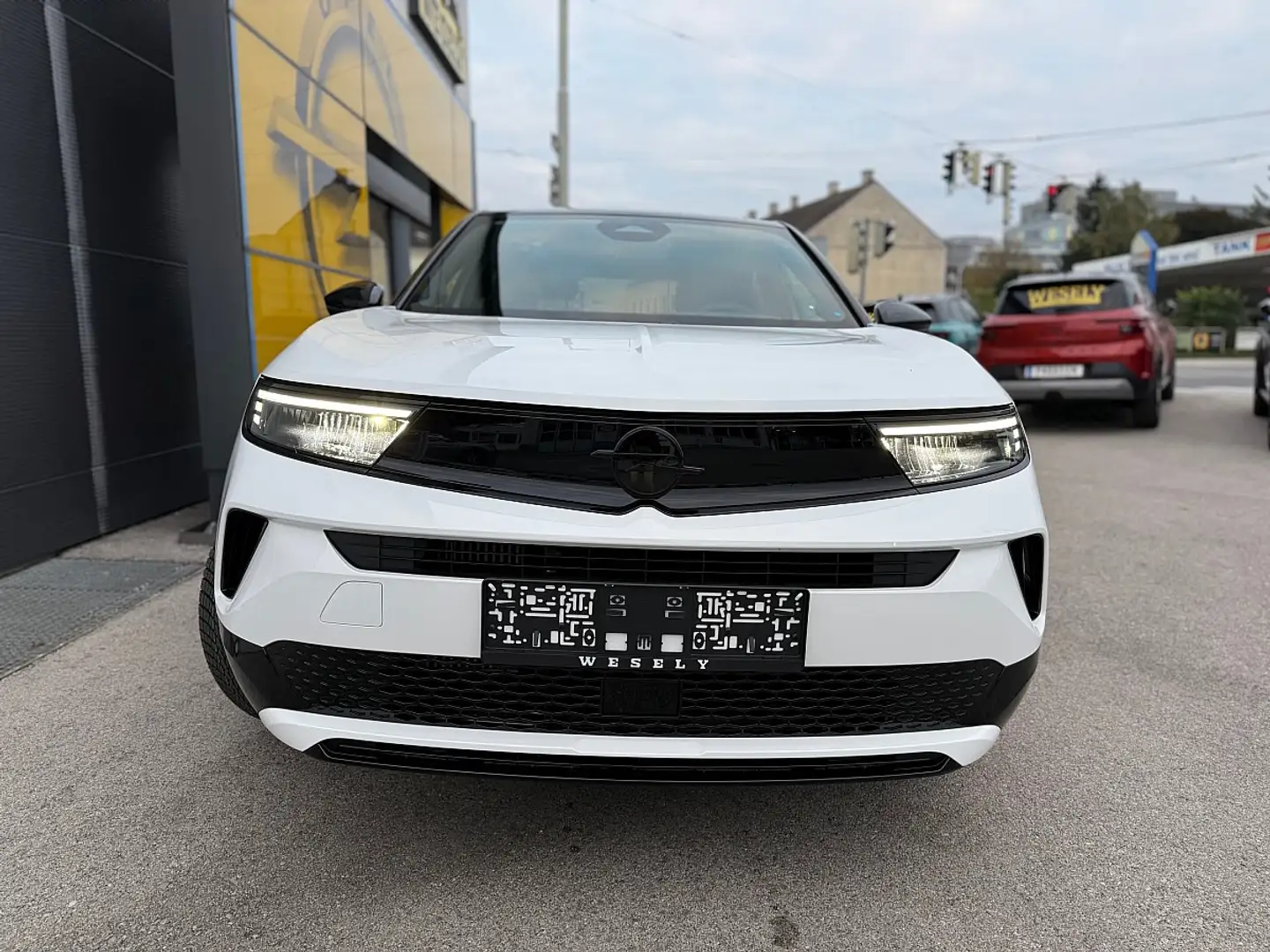 Opel Mokka 1,2 Direct Injection Turbo mHEV Aut. GS Weiß - 2