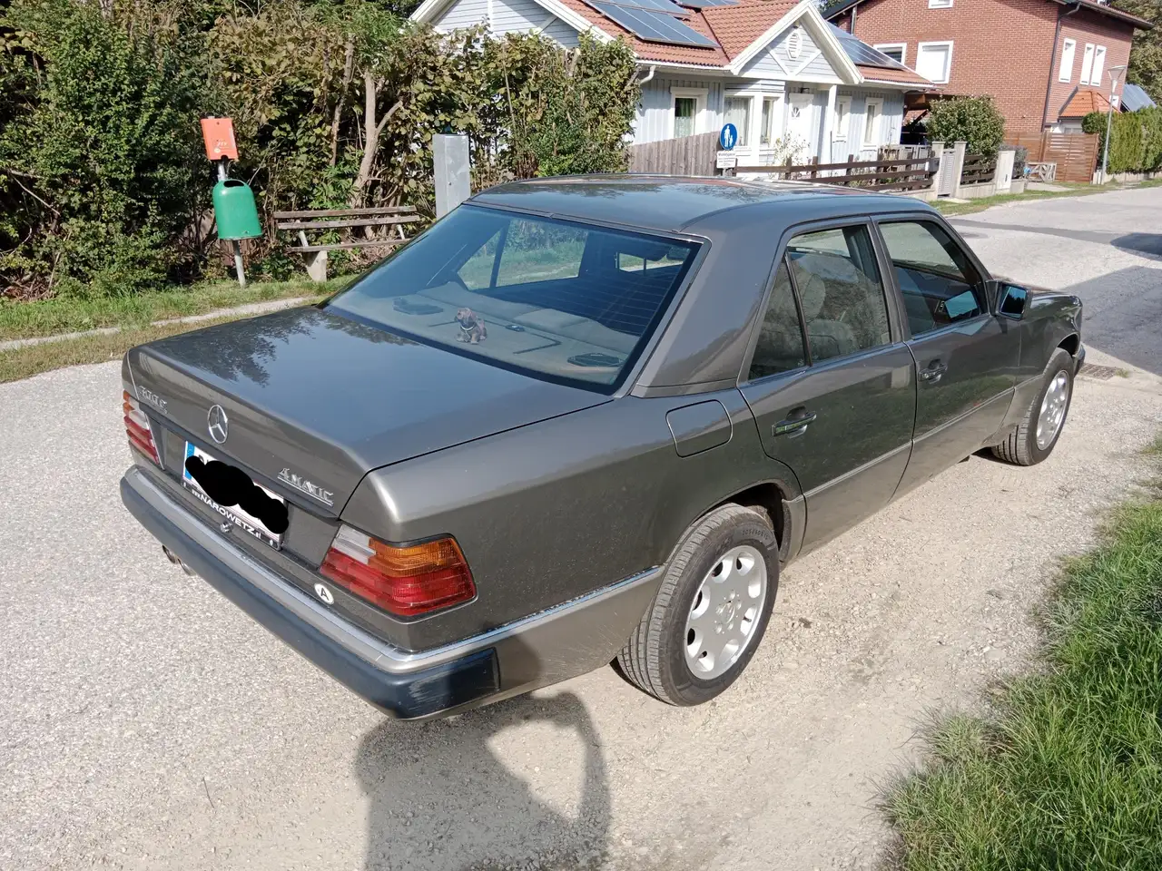 Mercedes-Benz Baureihe 124 300 e 4-matic, foto 3