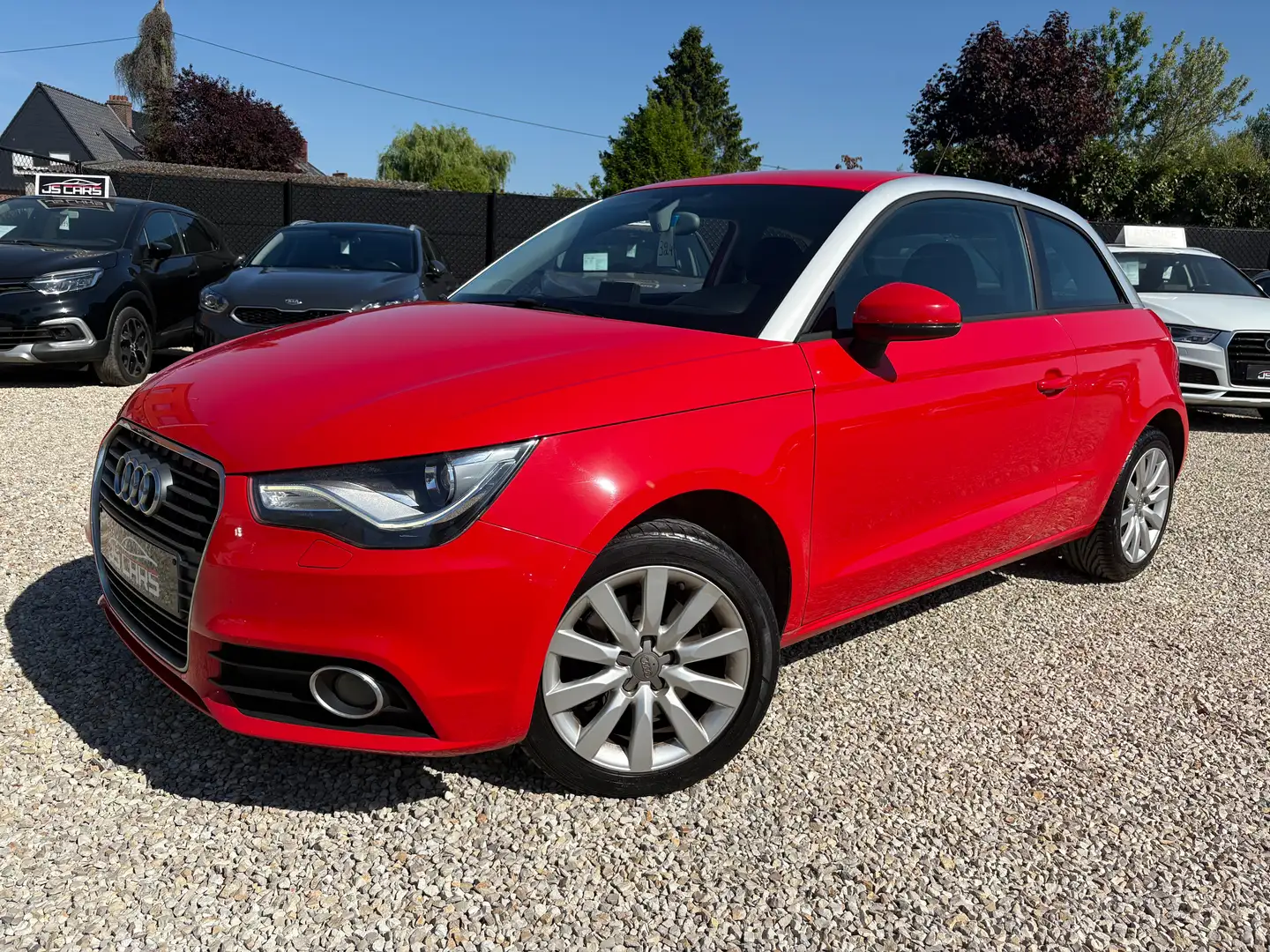Audi A1 1.6 TDi*NAVI*PDC*XENON*LED*AIRCO*BLUETOOTH*MEDIA* Rouge - 2