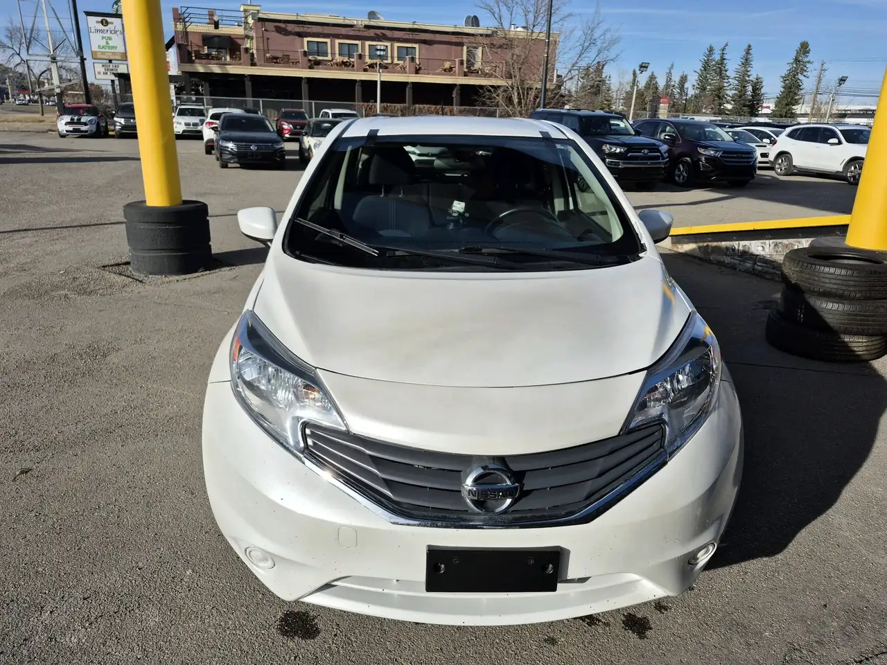 Nissan Note снимка Nissan Note