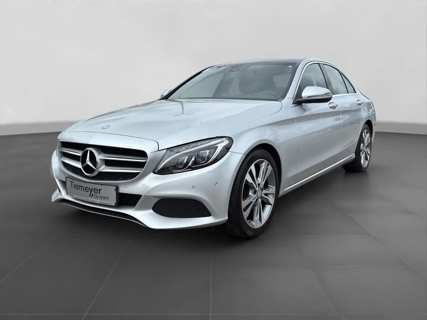Mercedes-Benz C 200 CGI EDITION LEDER LED PANO AHK Plateado - 2
