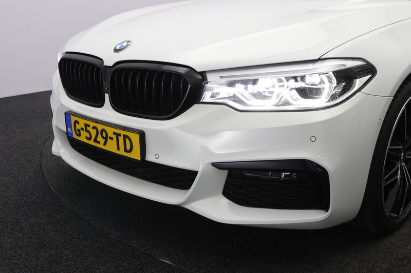 BMW 530 5-serie Touring 252 PK 530i xDrive Executive, *1-E — photo 25