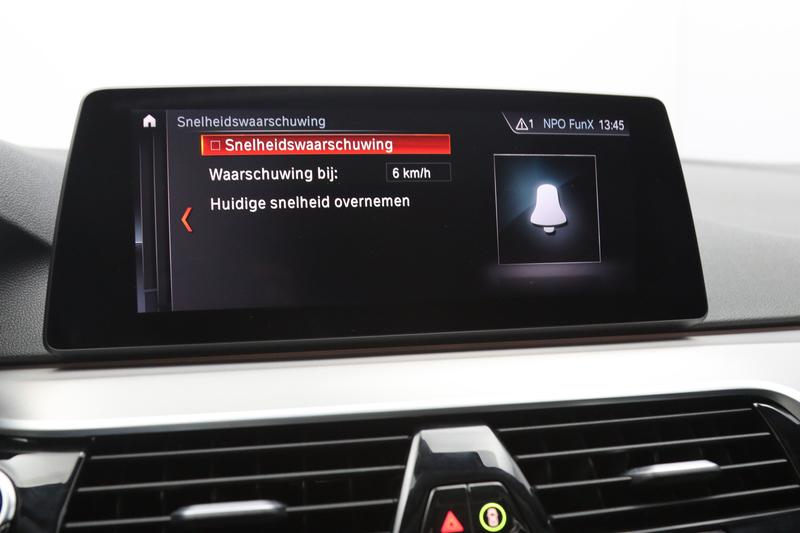 BMW 530 5-serie Touring 252 PK 530i xDrive Executive, *1-E — photo 33