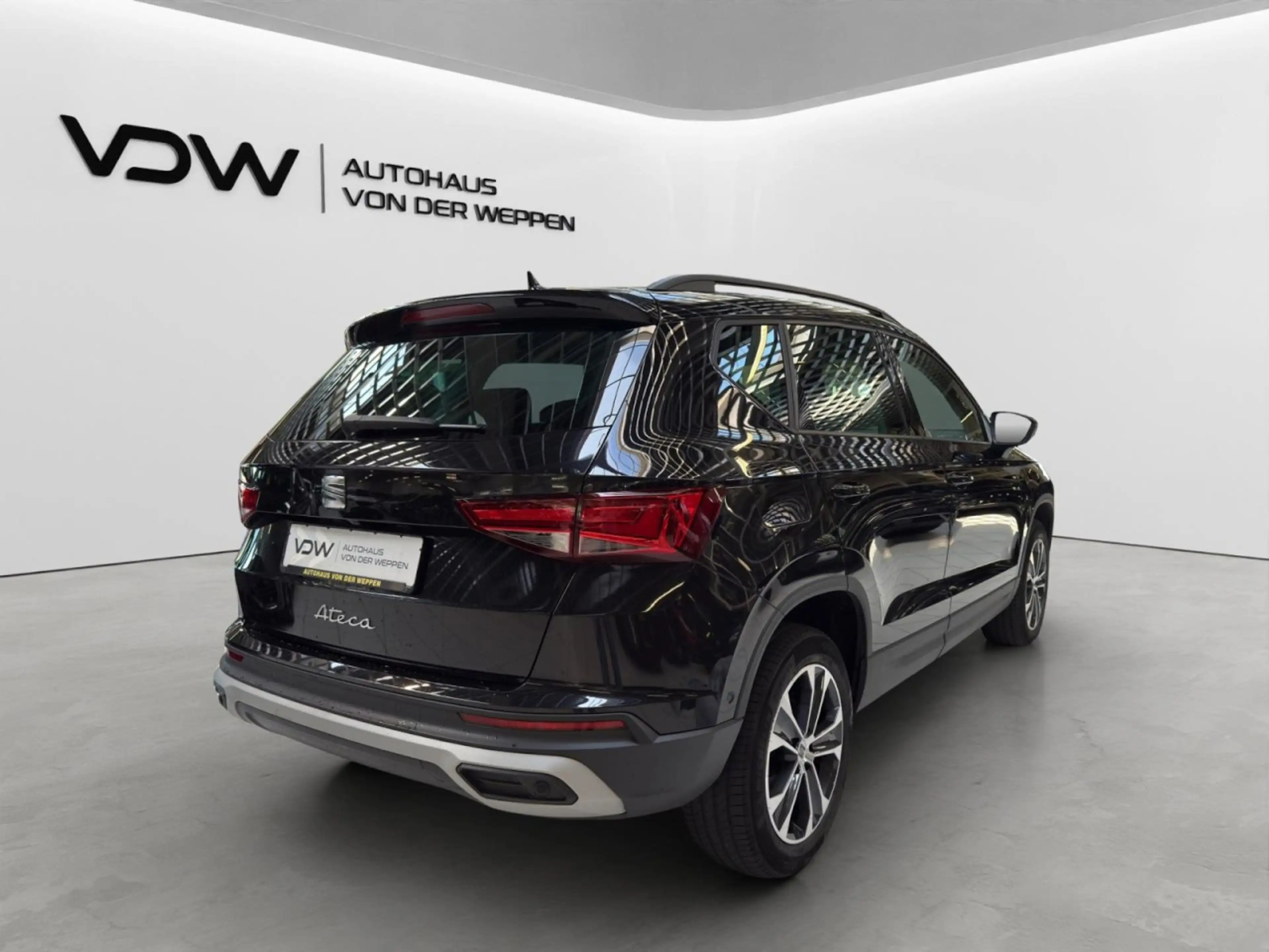 SEAT Ateca Style 1.5 TSI AHK, LED, Navi, SHZ Klima Navi — photo 8