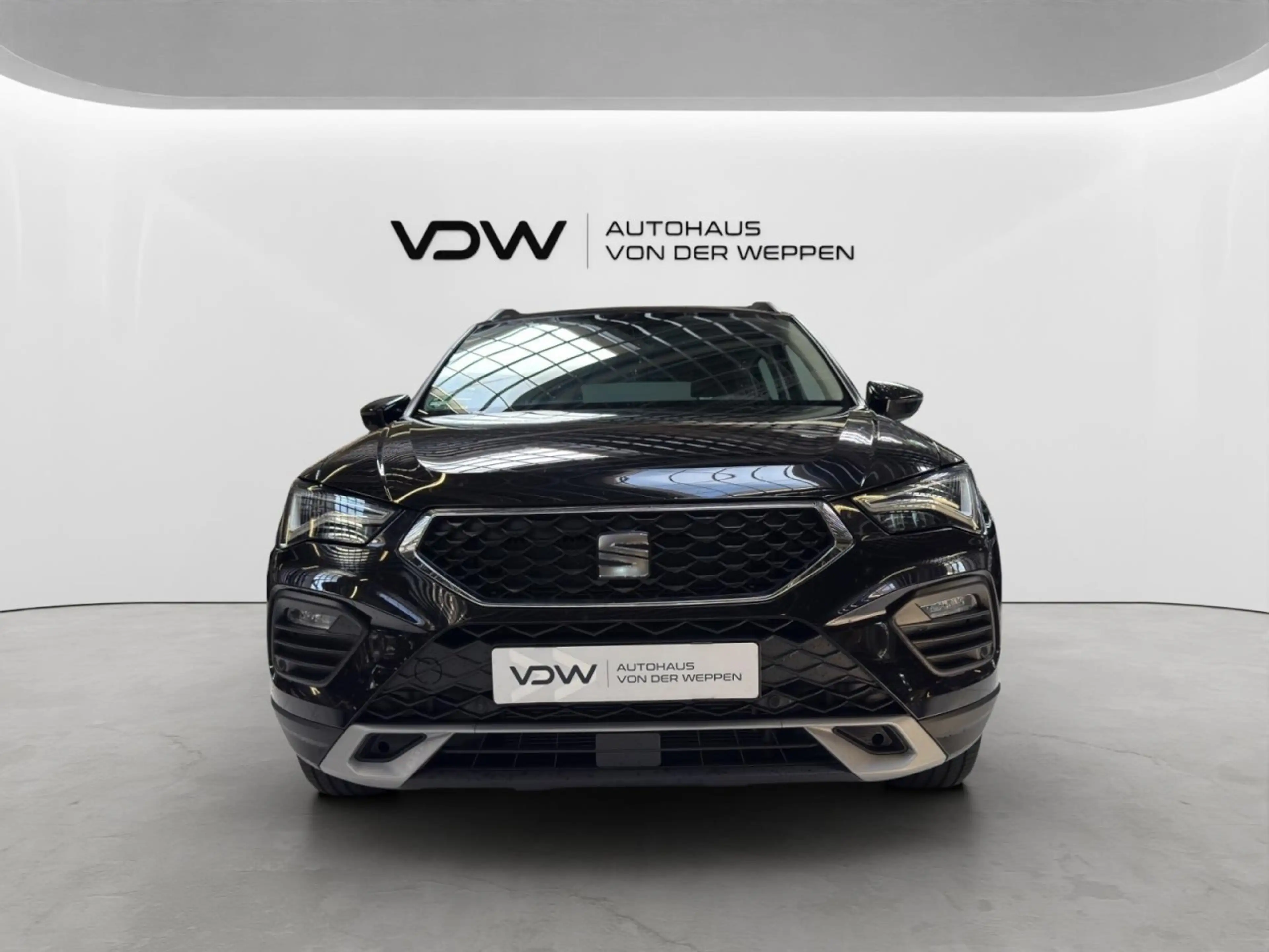 SEAT Ateca Style 1.5 TSI AHK, LED, Navi, SHZ Klima Navi — photo 2