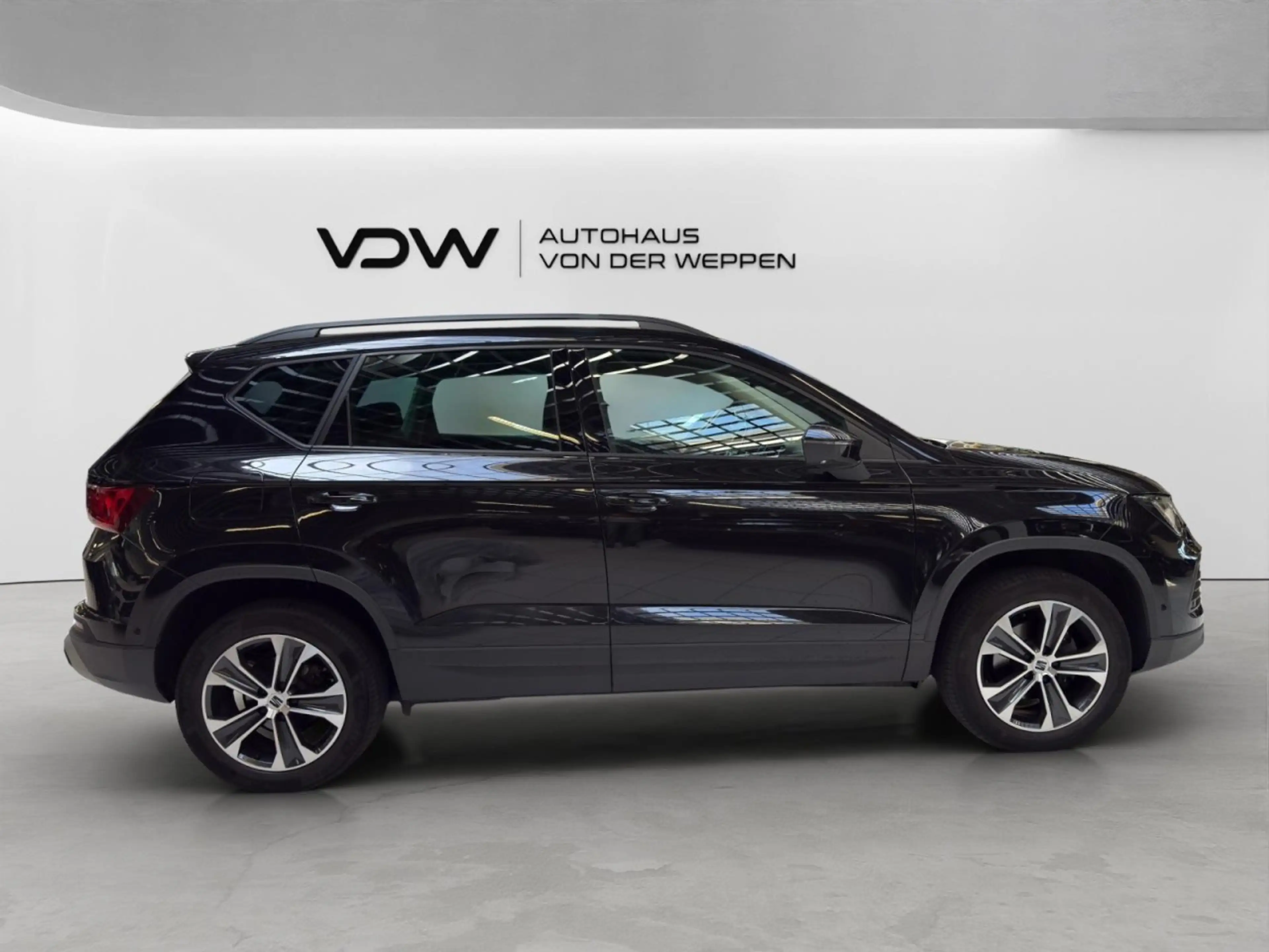 SEAT Ateca Style 1.5 TSI AHK, LED, Navi, SHZ Klima Navi — photo 9