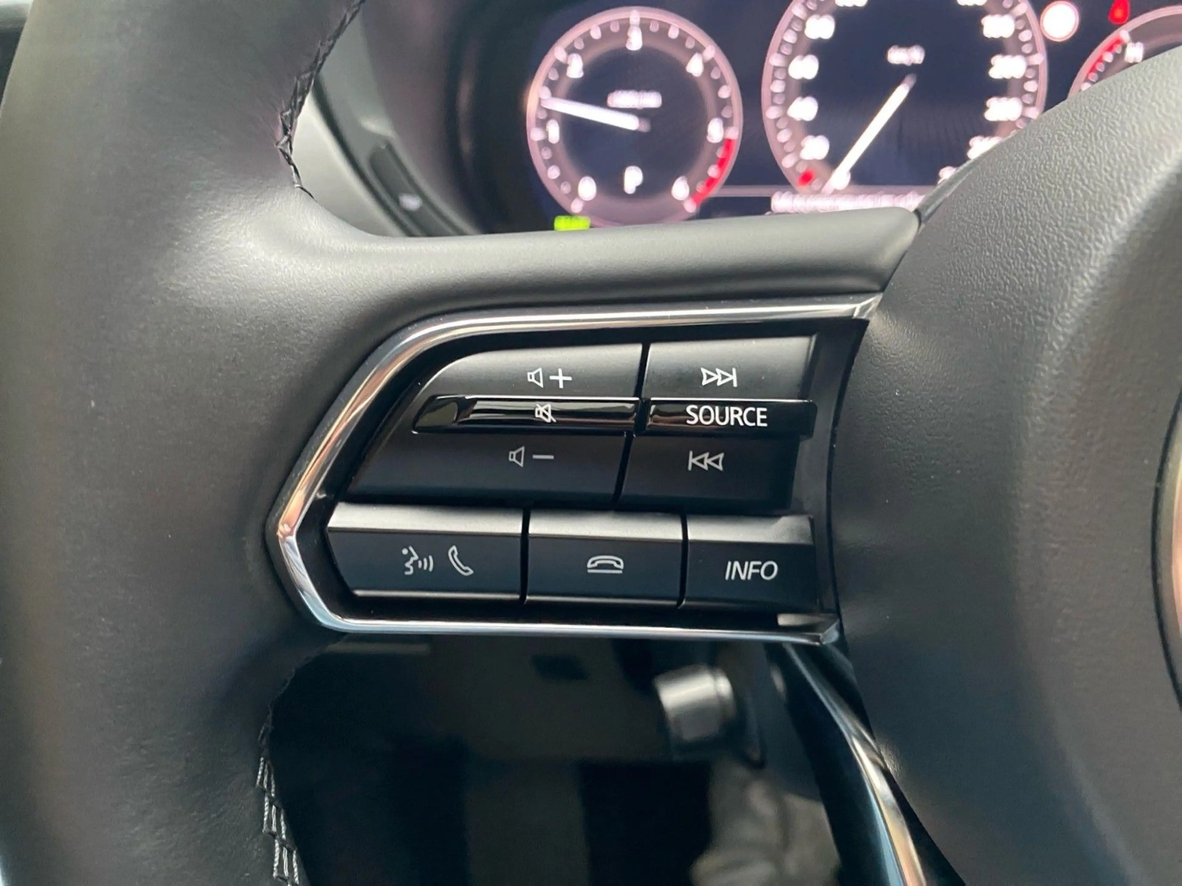 Mazda CX-60 Homura Plus, AWD, Schwenkbare AHK — photo 11