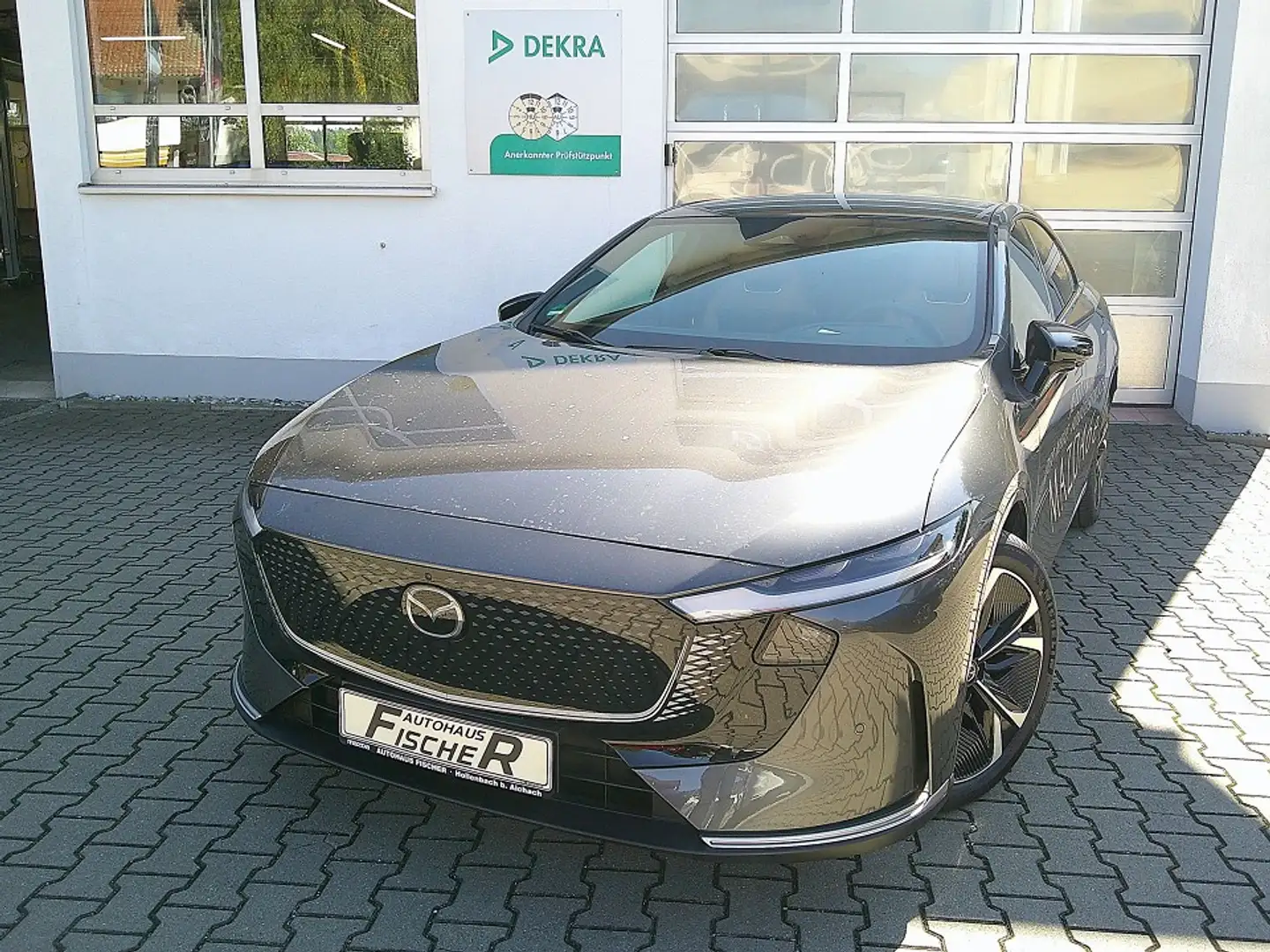 Mazda 6e EV 258 Takumi Plus 360°/HUD/PANO Grau - 1