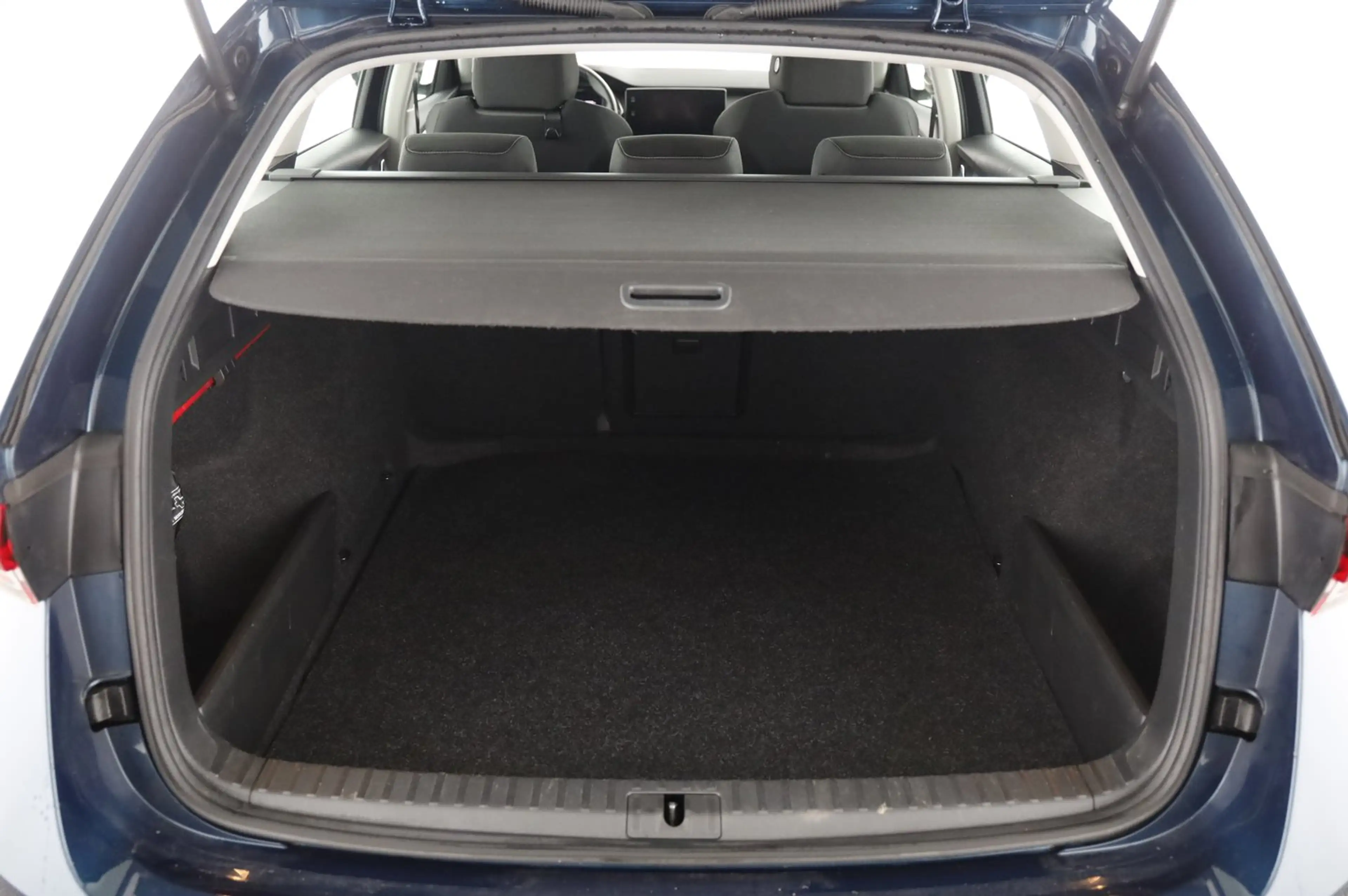 Skoda Octavia Ambition TDI — photo 28