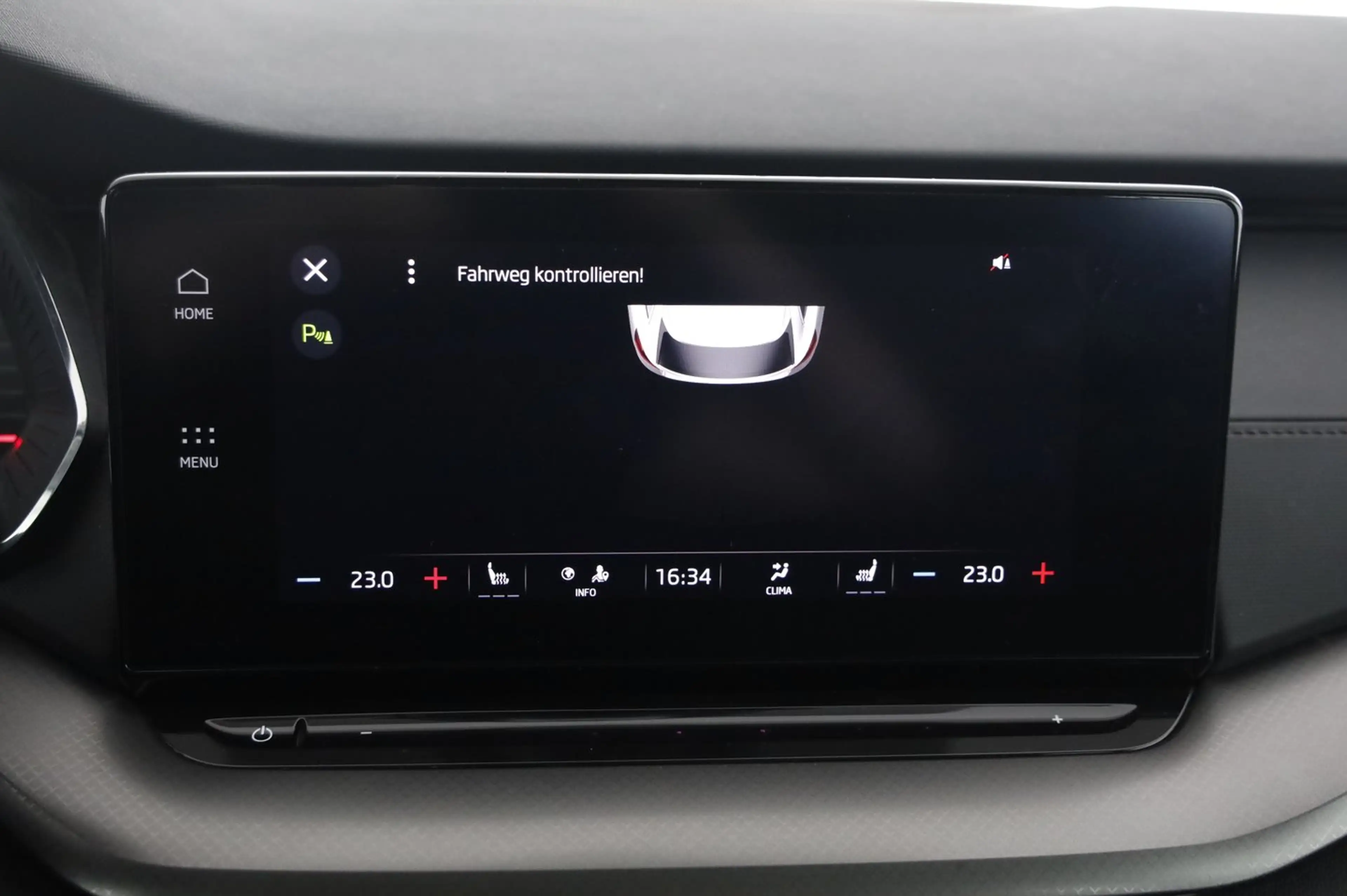 Skoda Octavia Ambition TDI — photo 25