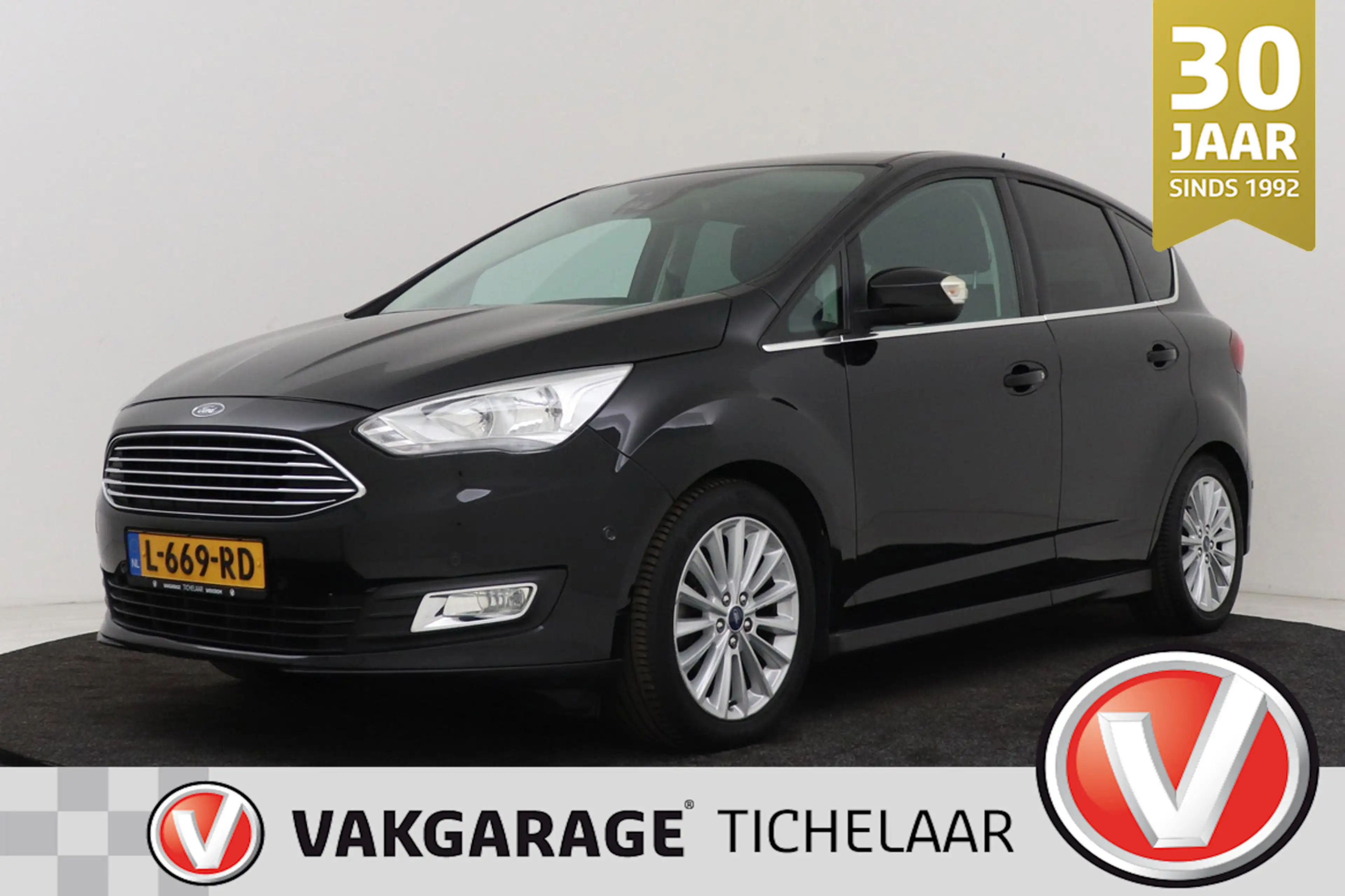 Ford C-Max 1.0 Titanium | Trekhaak | CarPlay | Camera | Clima