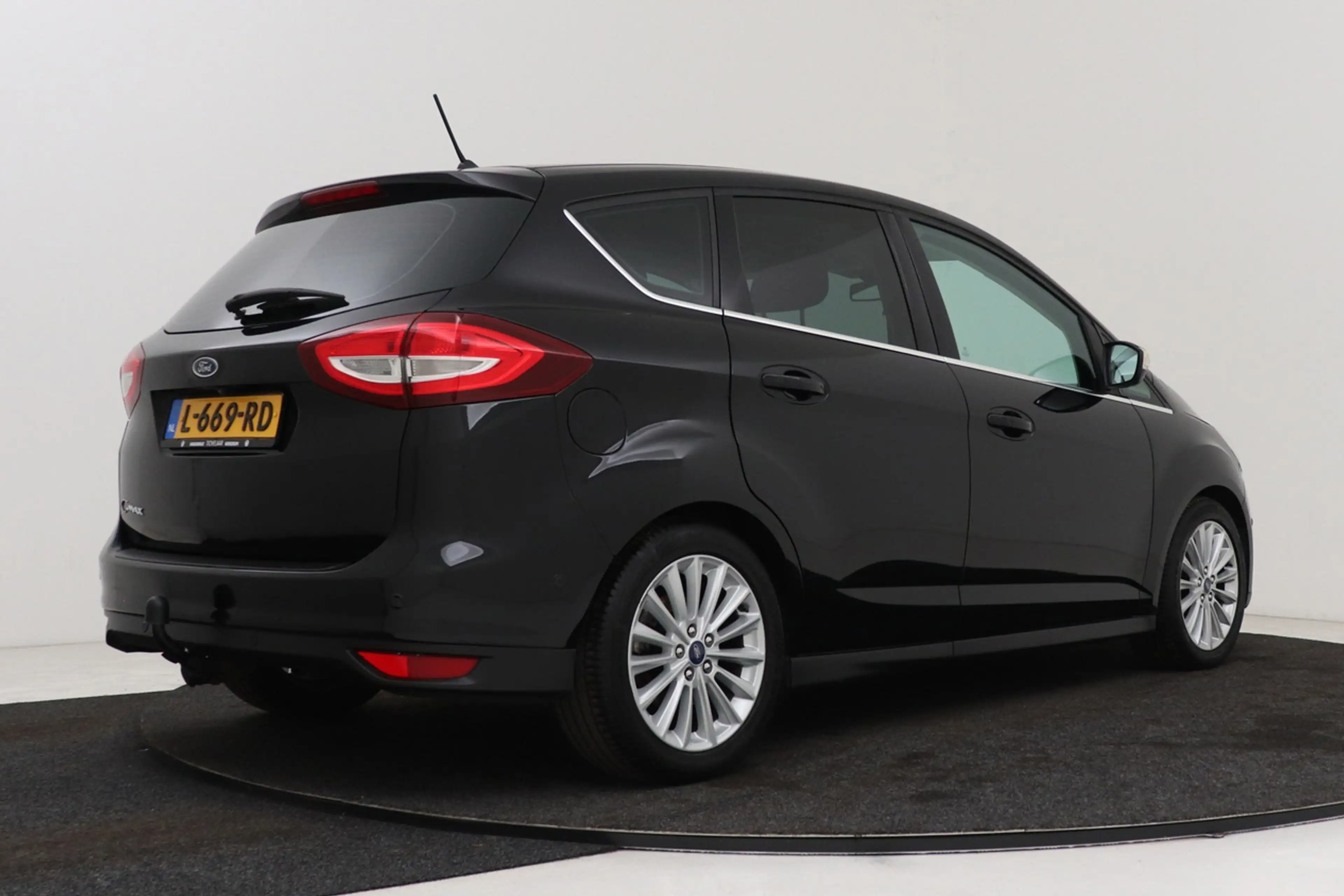 Ford C-Max 1.0 Titanium | Trekhaak | CarPlay | Camera | Clima — photo 2