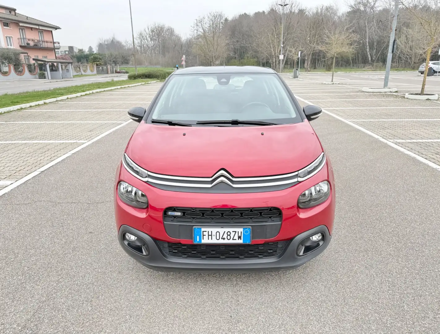 Citroen C3 PureTech 1.2 82Cv*Neopatentati*Navi*Camera*Control Rosso - 2