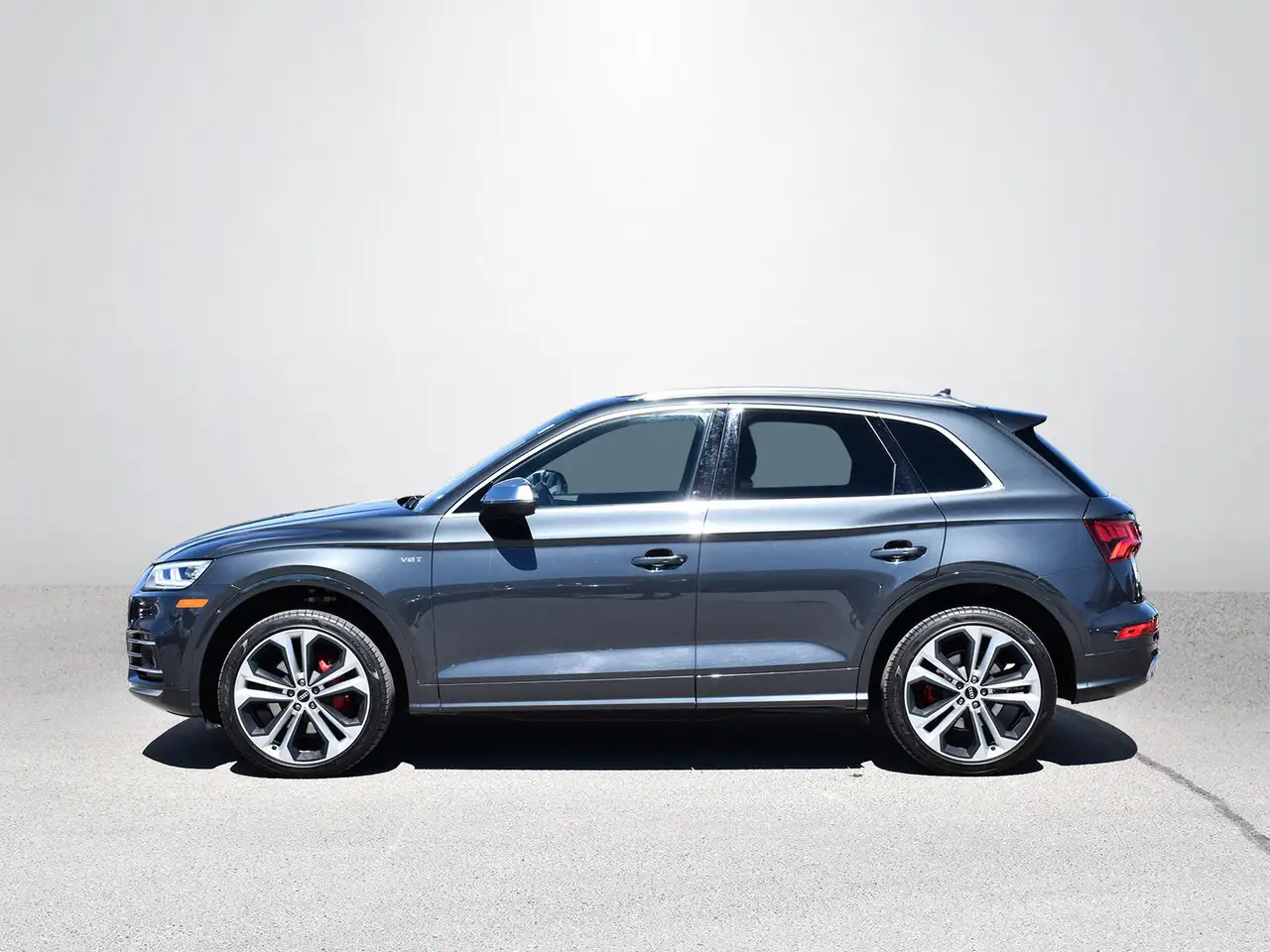 Audi SQ5 снимка Audi SQ5