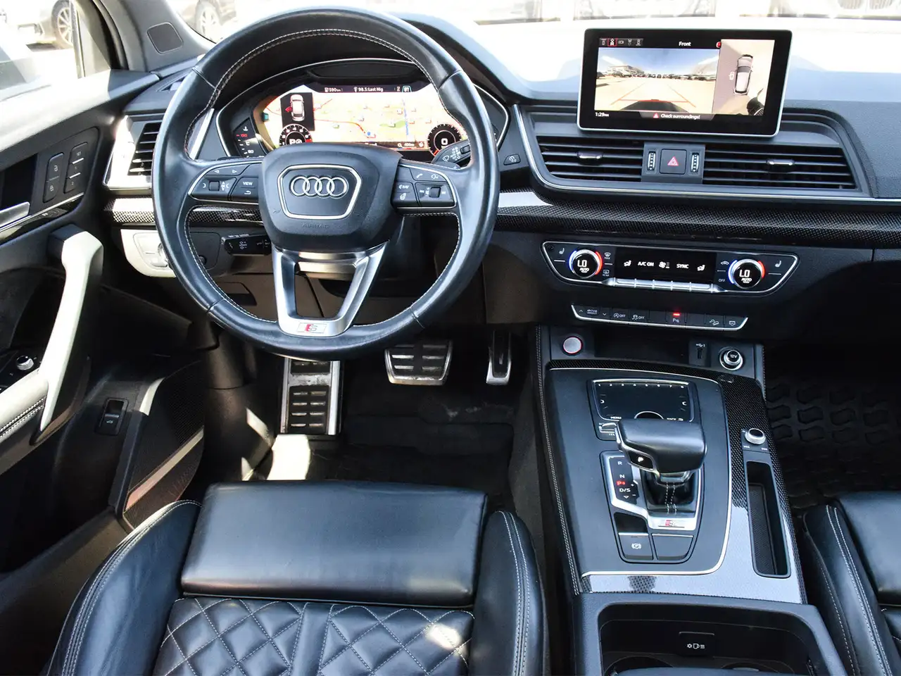 Audi SQ5 снимка Audi SQ5