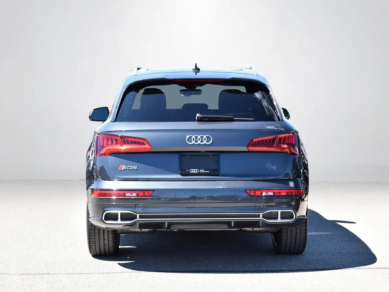 Audi SQ5 снимка Audi SQ5