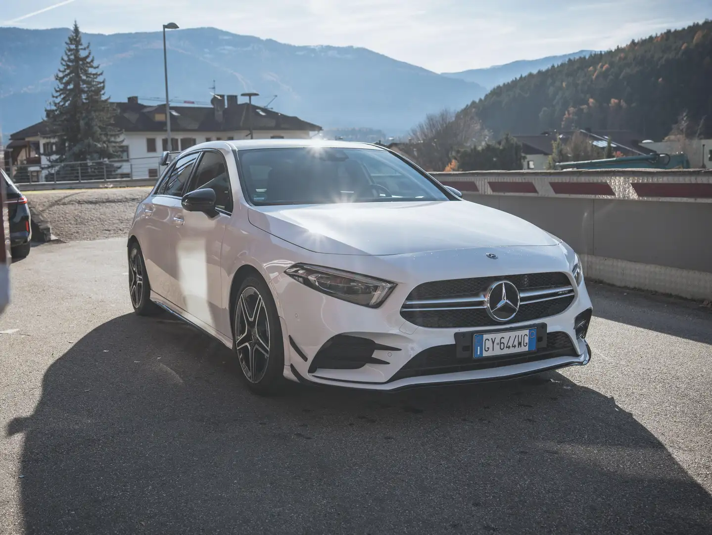 Mercedes-Benz A 35 AMG A 35 AMG 4Matic Aerokit Blanc - 1