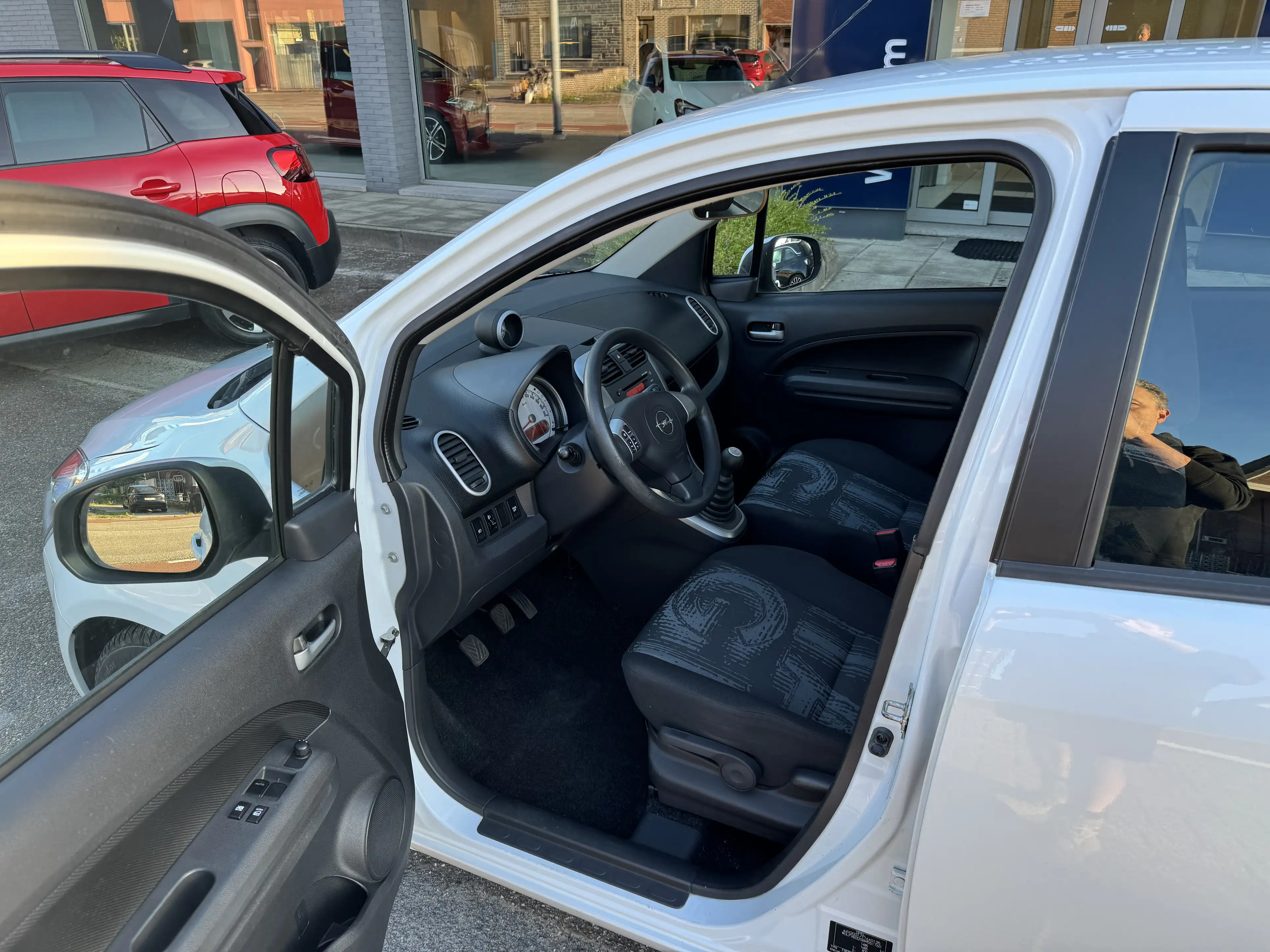 Opel Agila Enjoy 1.2 Benzine + Airco — photo 6