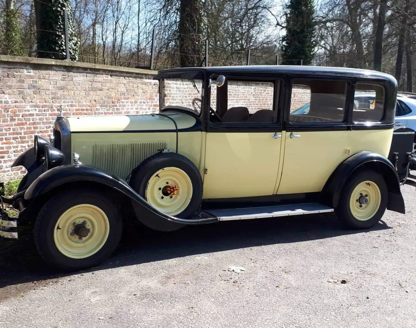 Citroen Ac4 familiale Жовтий - 1