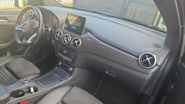 Mercedes-Benz B-Class view 10
